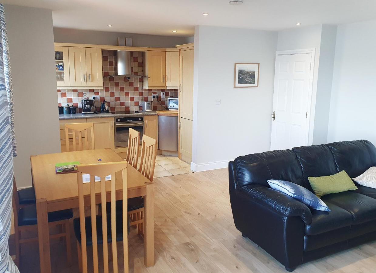 Ballycotton Holiday Apartment No 6 By Trident Holiday Homes Exterior foto